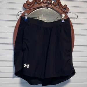 Under Armour Mens Black Athletic Shorts